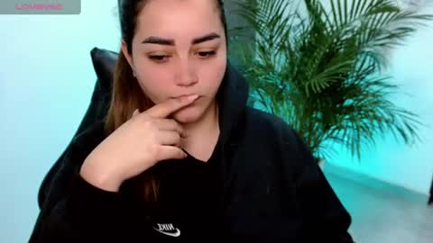 Snapshot of lucia_star_ chatting on 07-20-26, 01:02 lucia star online show from 07-20-26, 01:02