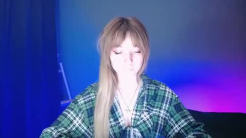 Lucy online show from 03-10-25, 10:55