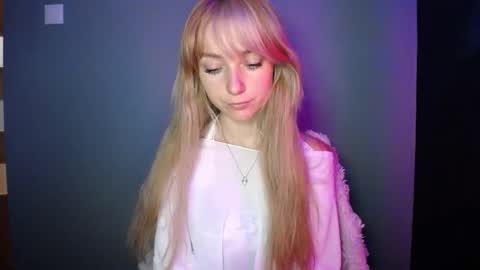 Lucy online show from 09-23-25, 12:19