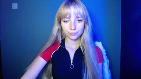 Lucy online show from 09-27-25, 08:58