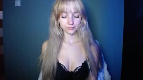 Lucy online show from 10-12-25, 06:56