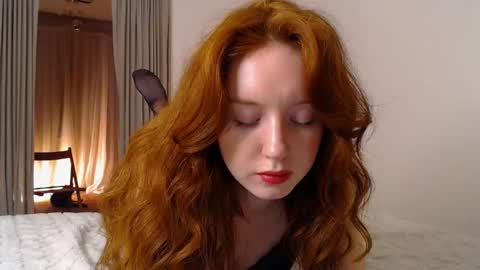 Snapshot of luciacoy chatting on 03-04-25, 07:22 Lucia online show from 03-04-25, 07:22