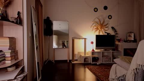 Snapshot of luciacoy chatting on 01-18-26, 06:23 Lucia online show from 01-18-26, 06:23