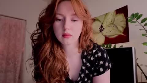 Snapshot of luciacoy chatting on 03-08-26, 04:33 Lucia online show from 03-08-26, 04:33