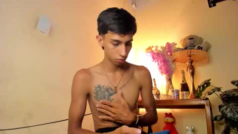 Snapshot of lucian_davii chatting on 12-03-25, 05:55 Pirulo online show from 12-03-25, 05:55