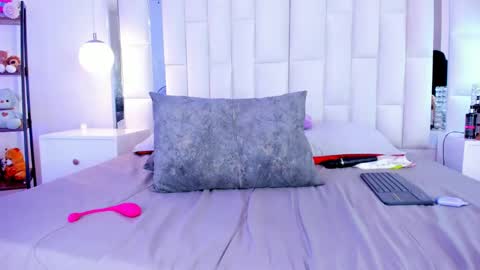 Lisseth  online show from 02-23-25, 04:28