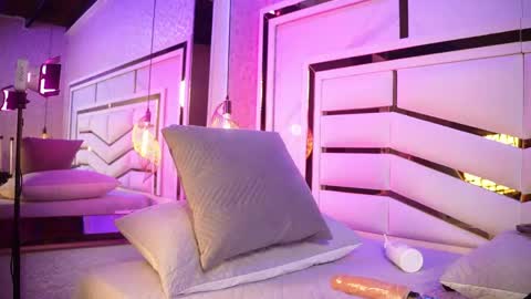 luciana_agudelo online show from 04-08-26, 07:14