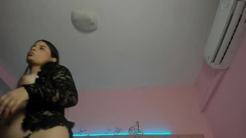 lucianablake online show from 04-21-26, 04:30