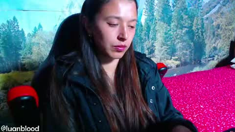 Snapshot of lucianahalen chatting on 06-02-26, 01:29 Lucy online show from 06-02-26, 01:29