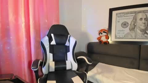 Luciana M online show from 04-20-26, 10:11