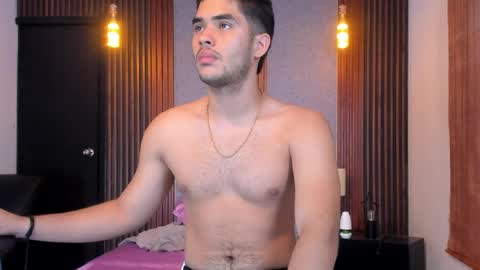 Snapshot of luciano_vitale_ chatting on 05-26-26, 03:52 Luciano online show from 05-26-26, 03:52