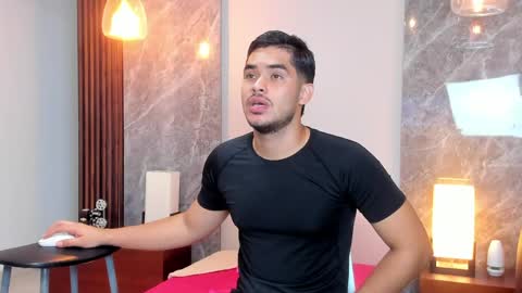 Snapshot of luciano_vitale_ chatting on 06-03-26, 12:19 Luciano online show from 06-03-26, 12:19