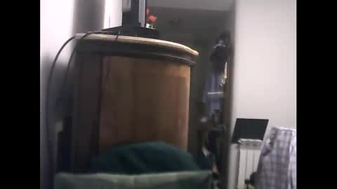 Snapshot of lucianoaxel chatting on 02-09-26, 11:09 Luciano online show from 02-09-26, 11:09