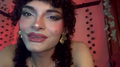 Snapshot of lucianromeo17 chatting on 03-09-26, 06:28 Lucy or Lucian 3 Come to my social Links3 online show from 03-09-26, 06:28