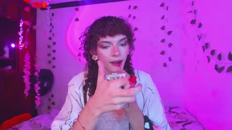 Snapshot of lucianromeo17 chatting on 06-01-26, 02:13 Lucy or Lucian 3 Come to my social Links3 online show from 06-01-26, 02:13