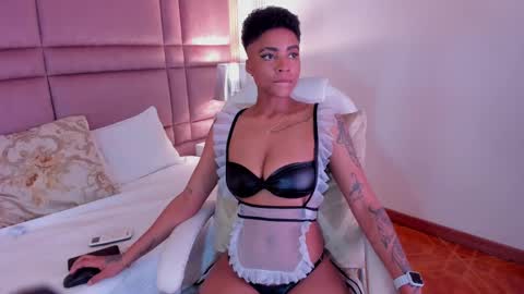  lucia wallace  online show from 03-07-25, 03:19