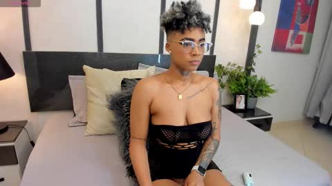  lucia wallace  online show from 01-31-26, 11:25