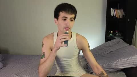 Angelok online show from 10-14-25, 01:23