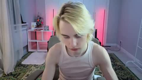 Snapshot of lucidangelok chatting on 02-24-26, 01:09 Angelok online show from 02-24-26, 01:09