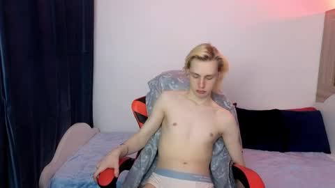 Angelok online show from 03-28-26, 07:08