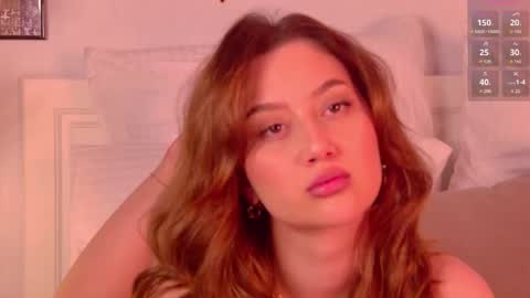 Snapshot of luciebliss chatting on 05-27-26, 06:49 Maria online show from 05-27-26, 06:49