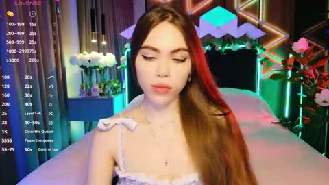 MimiFors online show from 09-09-25, 04:28