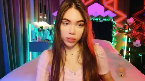 MimiFors online show from 09-17-25, 03:46