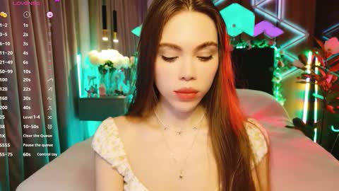 MimiFors online show from 10-01-25, 03:29