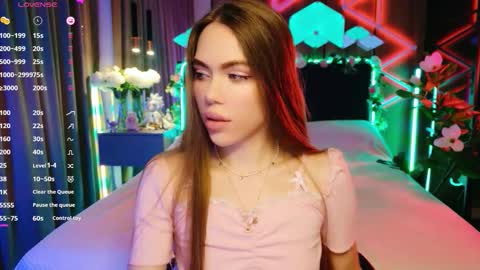 MimiFors online show from 10-14-25, 04:52