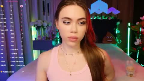 MimiFors online show from 12-14-25, 04:45