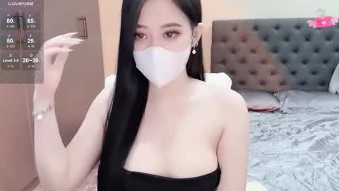 Snapshot of lucii04 chatting on 01-07-26, 04:42 lucii04 online show from 01-07-26, 04:42