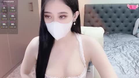 Snapshot of lucii04 chatting on 01-18-26, 05:28 lucii04 online show from 01-18-26, 05:28