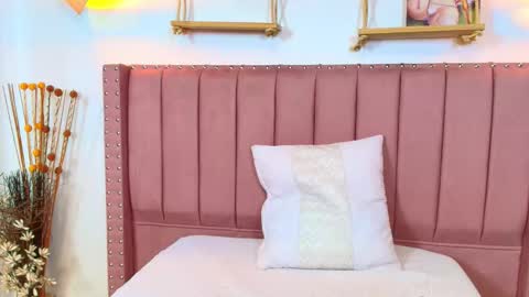 luciia_sweeet online show from 11-21-25, 06:17