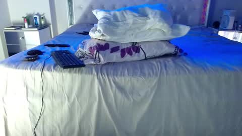 luciifer_hills online show from 12-25-24, 11:43