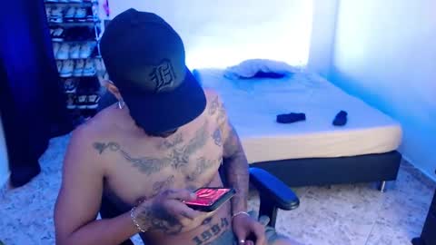 luciifer_hills online show from 03-12-25, 08:20