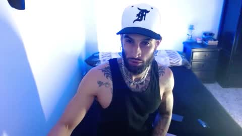 luciifer_hills online show from 11-20-25, 03:12