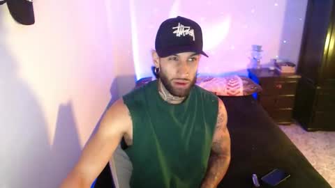 luciifer_hills online show from 12-01-25, 04:12