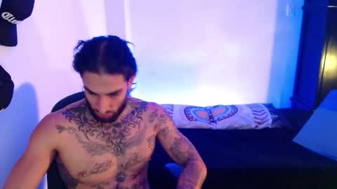 luciifer_hills online show from 12-04-25, 03:32