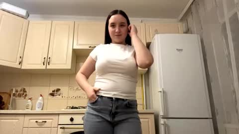 Sofia online show from 11-24-25, 10:53