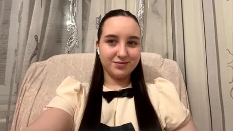 Sofia online show from 11-28-25, 10:12