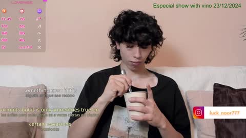 Snapshot of lucke_noor chatting on 12-10-24, 05:11 Noor online show from 12-10-24, 05:11