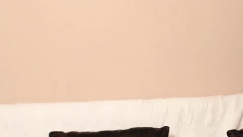 Snapshot of lucke_noor chatting on 02-14-25, 05:25 Noor online show from 02-14-25, 05:25