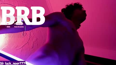 Snapshot of lucke_noor chatting on 02-22-26, 10:47 Noor online show from 02-22-26, 10:47