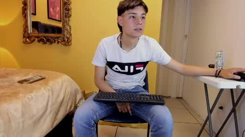 luckk_ online show from 05-30-26, 01:57