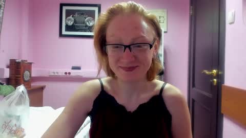 lucky_licky20 online show from 02-28-25, 03:37