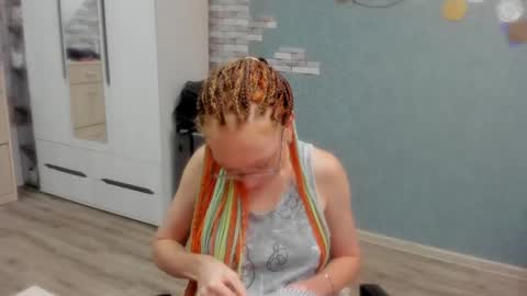 lucky_licky20 online show from 11-10-25, 03:05