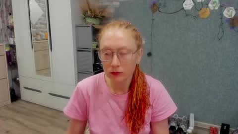 lucky_licky20 online show from 12-16-25, 02:38