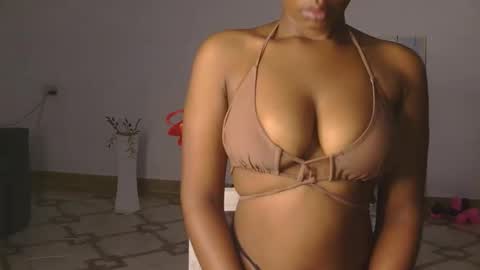 lucky_n_shyshy online show from 10-24-25, 03:30