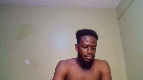 Snapshot of luckycharly chatting on 01-31-25, 02:37 MASTER DOM online show from 01-31-25, 02:37