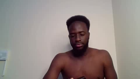 Snapshot of luckycharly chatting on 09-11-25, 06:02 MASTER DOM online show from 09-11-25, 06:02